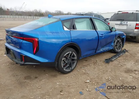 2025 Kia K4 Gt-Line z USA, uszkodzony, nr VIN 3KPFW4DE6SE032550